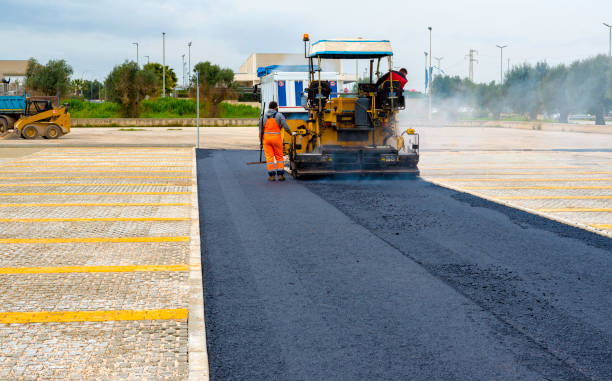 Professional Driveway Paving  in Golden Glades, FL